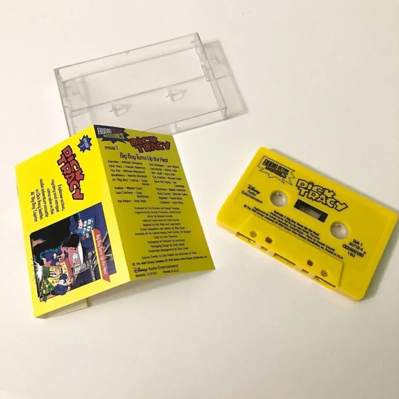 Vtg  1990 Dick Tracy Episode 1 Big Boy Turns Up The Heat Cassette Tape and Book - Picture 2 of 15